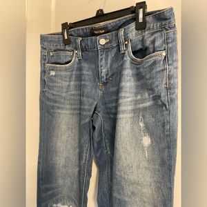 •SOLD• White House Black Market Distressed Cotton Girlfriend Skinny Jeans 4